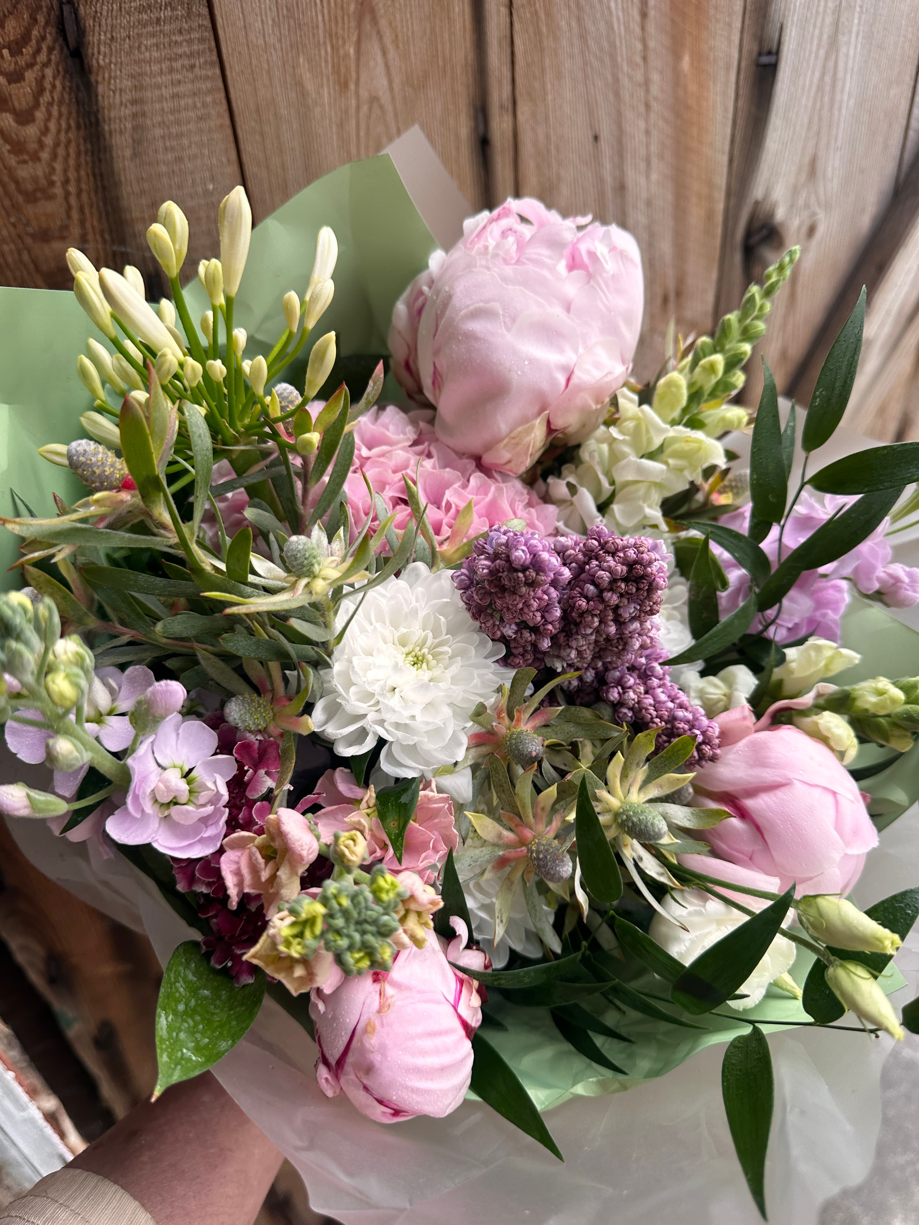 Älskade mamma – morsdagsbukett 599 kr – Flora by Susanna